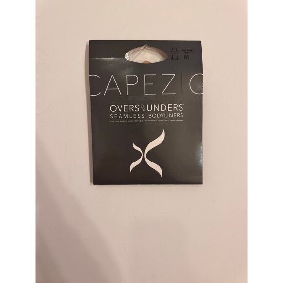 New in Package Capezio Women's Overs/Unders Seamless Bodyliners Clear Back Bra M - Picture 1 of 4